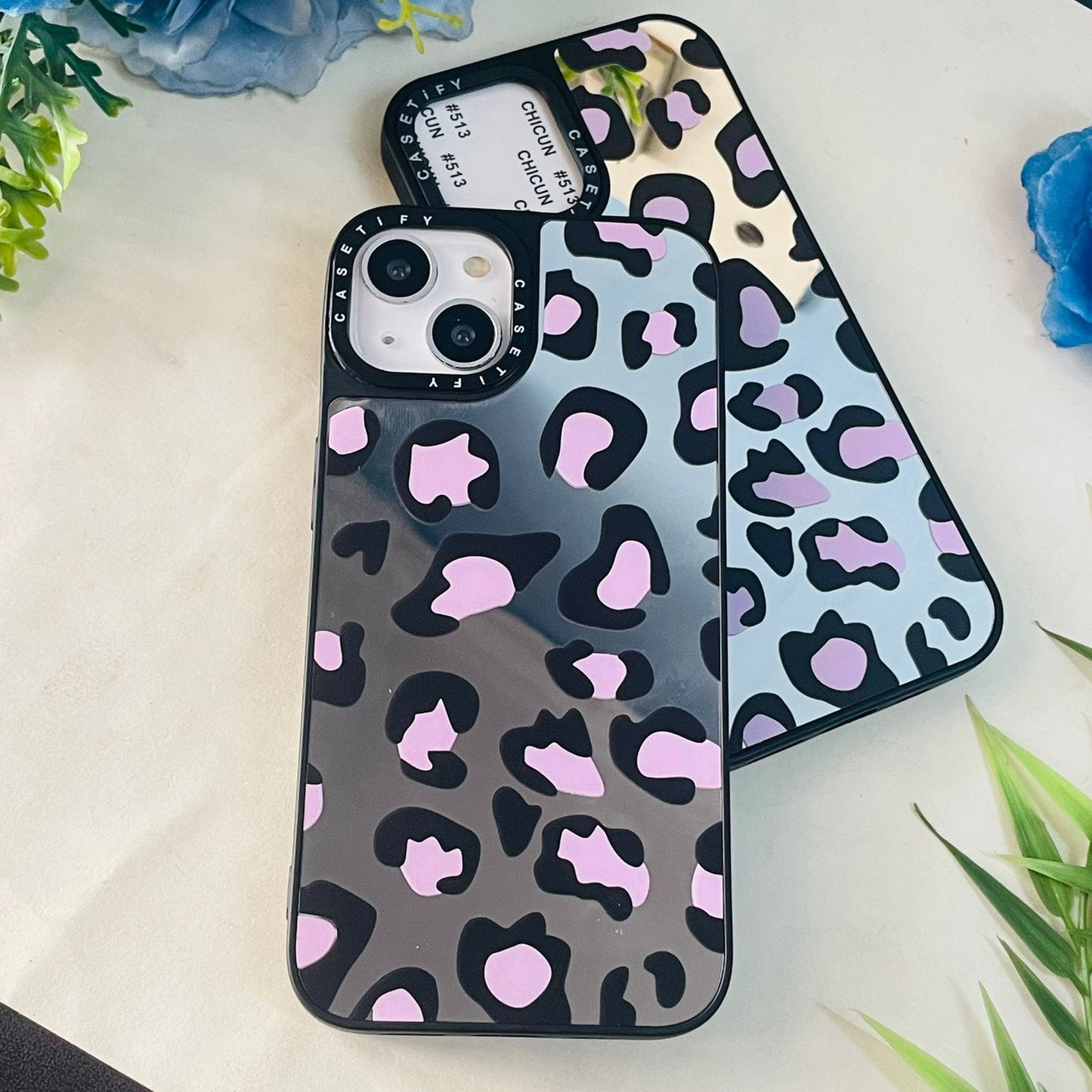 Chic Leopard Mirror Case