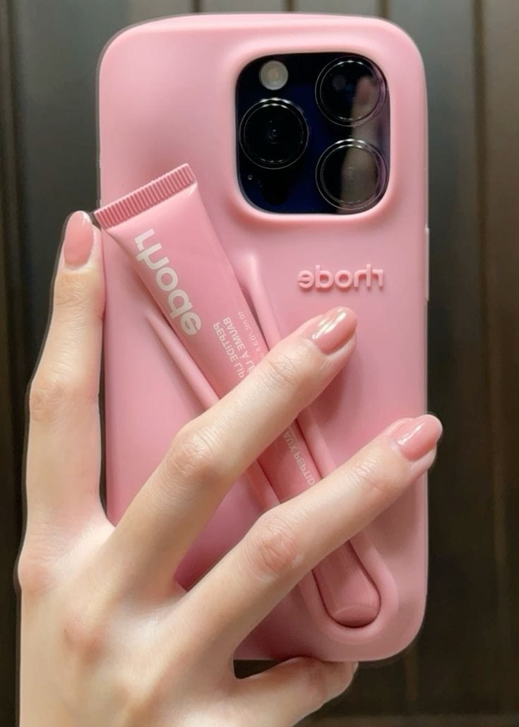 Trendy Lipstick Case For iPhones (Ribbon) (With Lip Tint)