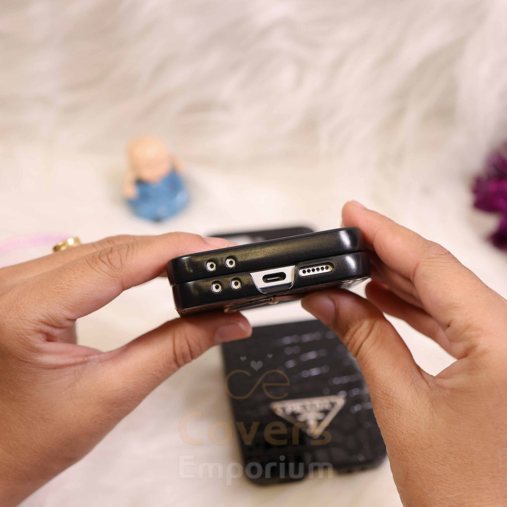 Luxury Branded Black Phone Case For Flip 5 & 6