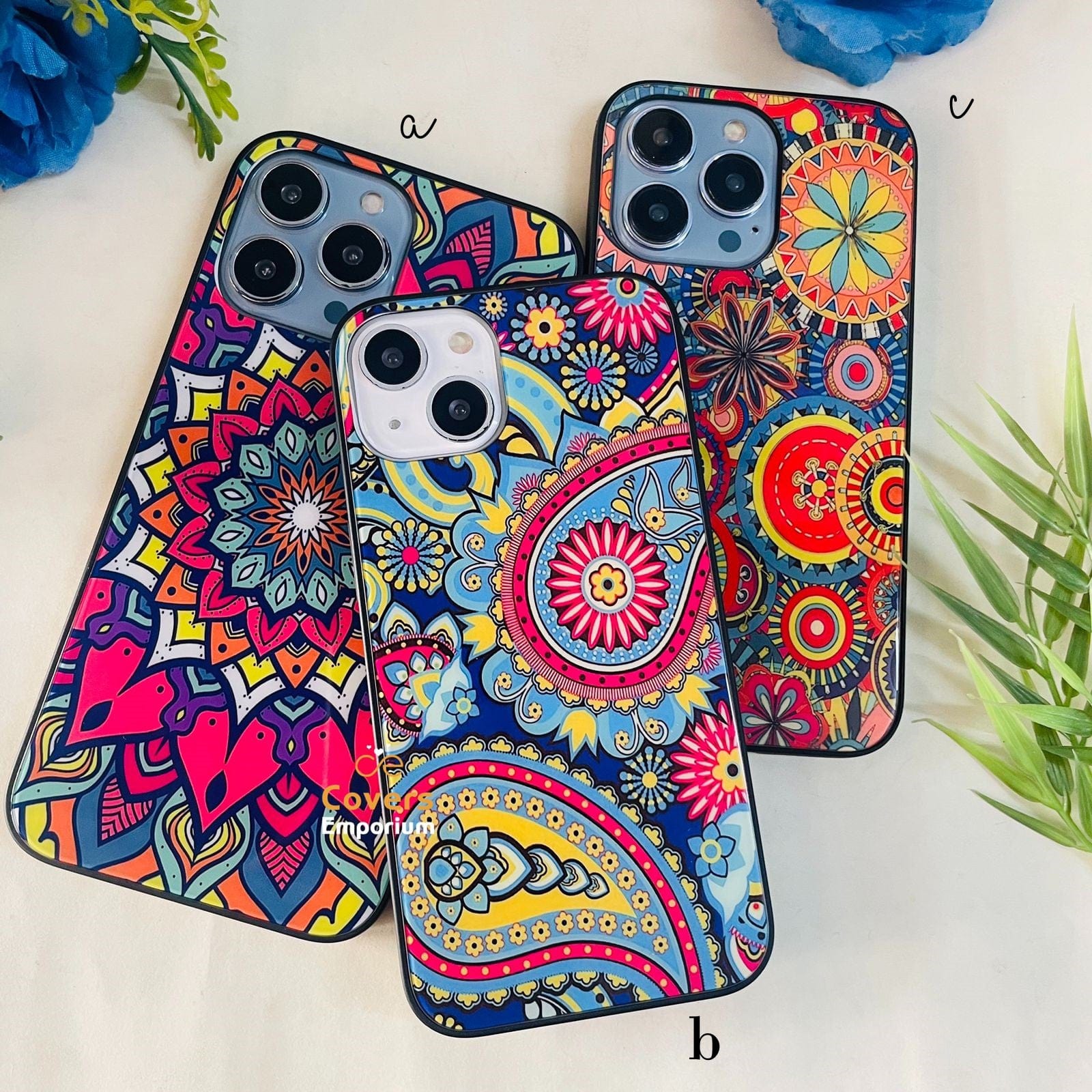 Mandala Designer Glass Cases